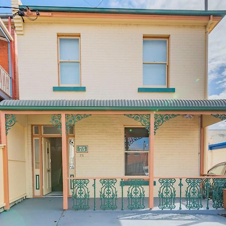 4 Bedroom House - Hobart Cbd - Free Parking - Free Wifi Luaran gambar